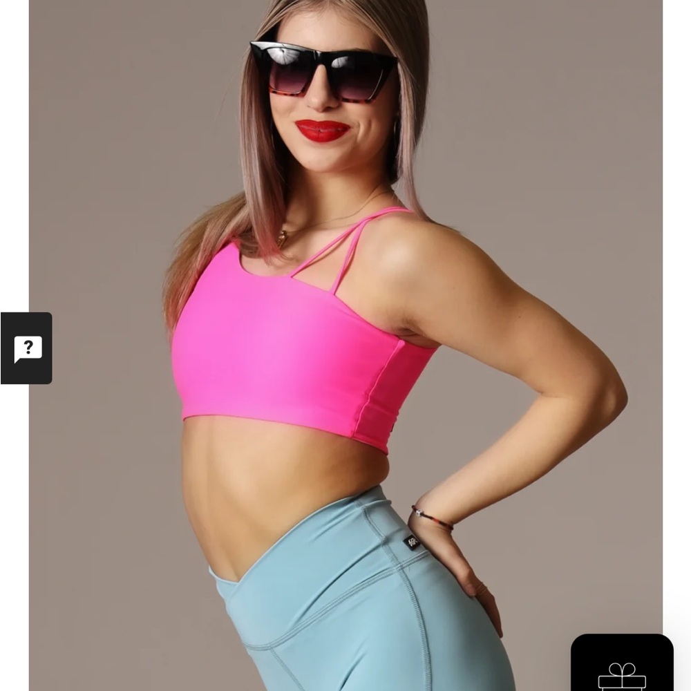 NWT Tiger Friday Dancewear May Reversible Crop Size CL Color Cotton Candy - Picture 10 of 12